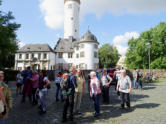 Nach der Altstadt konnte das Höchster Schloss von außen in Augenschein genommen werden